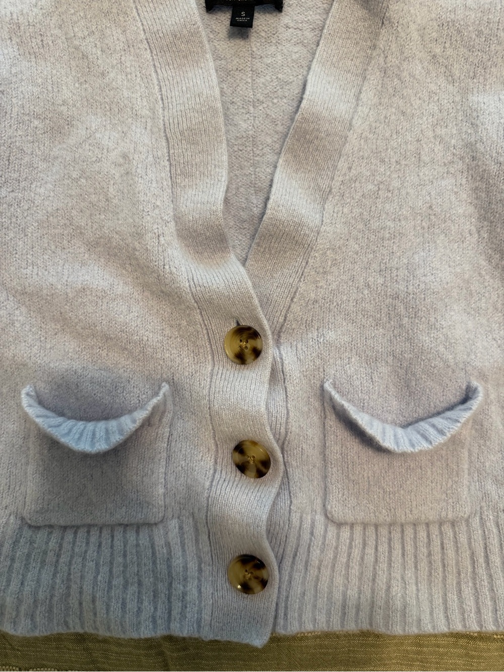 Banana Republic Cashmere Light Lavender V-Neck Button Cardigan Sweater - Picture 6 of 6